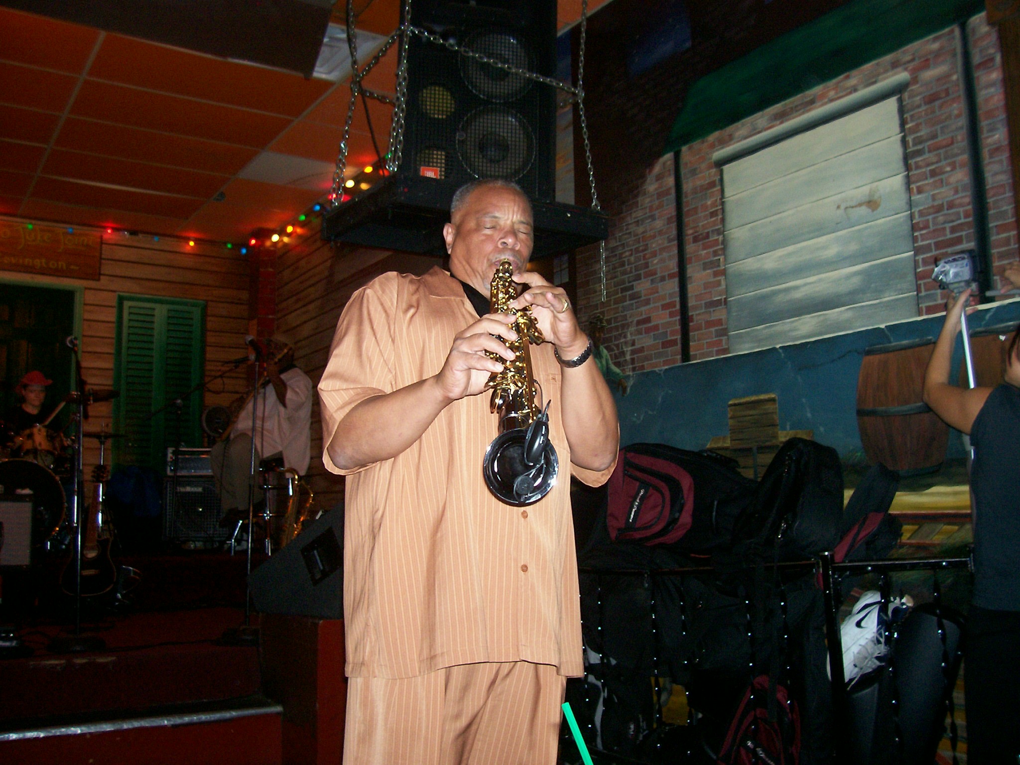 Doin' the soprano...............................at all ages