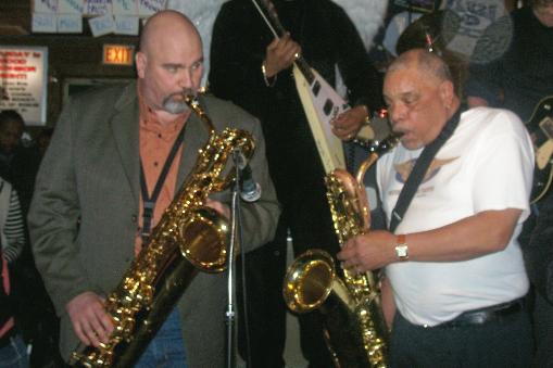 The battlin' baris...................